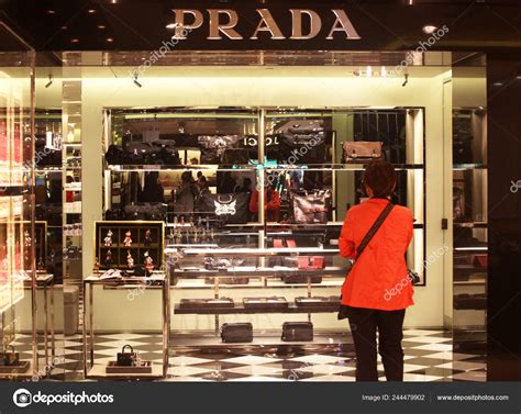 Prada taiwan clothing